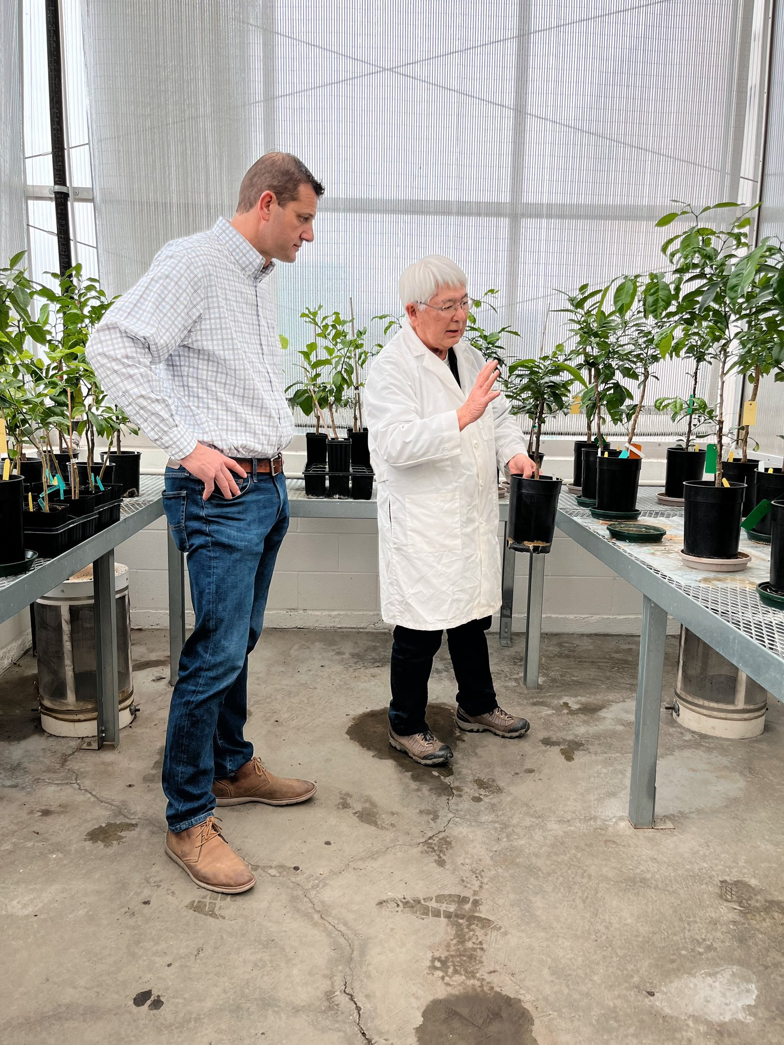 Rep. Valadao tours USDA Ag research center in Parlier