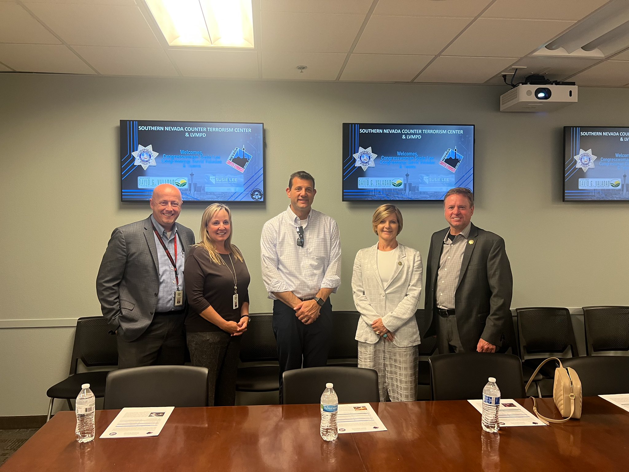 Reps. Valadao and Lee meet with Las Vegas Metropolitan Police Department