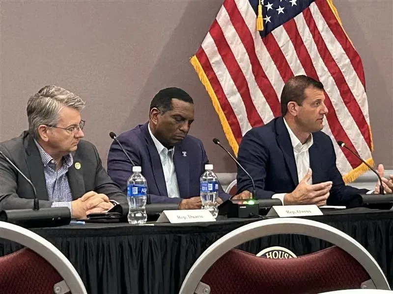 Rep. Valadao brings Congress to Bakersfield to discuss broadband access