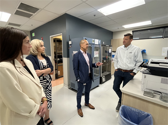 Touring Houchin Blood Bank